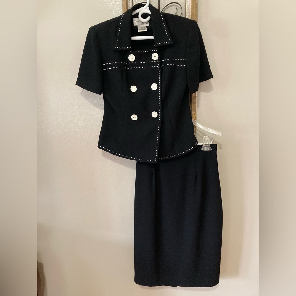 Danny & Nicole Womens Blazer & Shirt 6